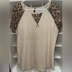 Lovely Souls top women’s large